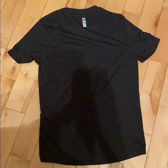 Black athletic SM t-shirt - Picture 2 of 3
